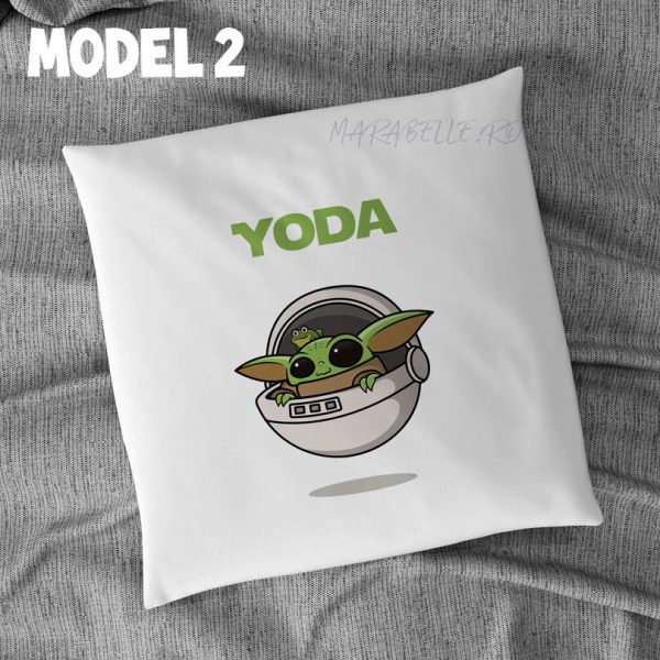 Pernă personalizată cu Yoda, mai multe modele