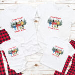 Tricouri de Crăciun personalizate cu silueta membrilor familiei